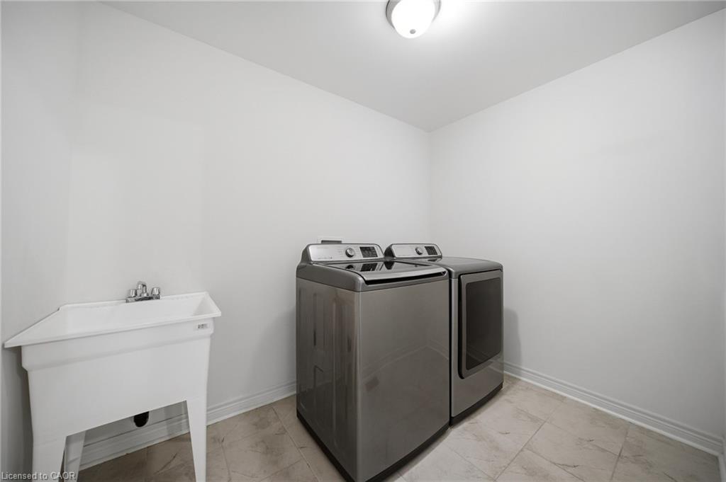 12 Oldham Avenue Property Photo 26