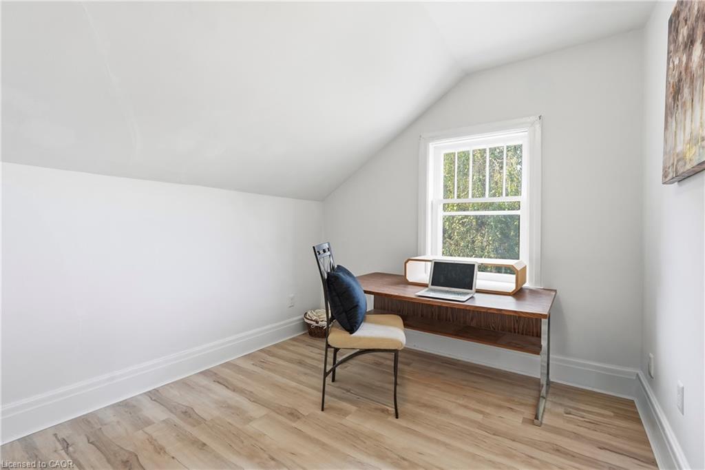 60 Oliver Street Property Photo 26
