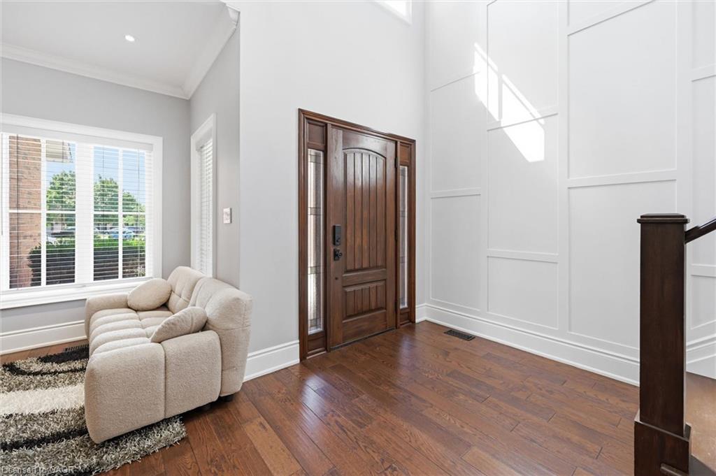 2312 Ridgeview Court Property Photo 3