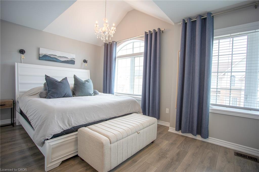 18 England Terrace Property Photo 14