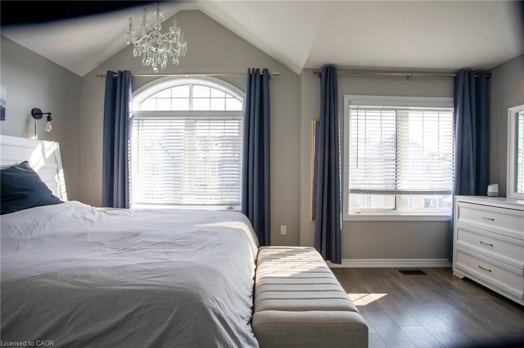 18 England Terrace Property Photo 15
