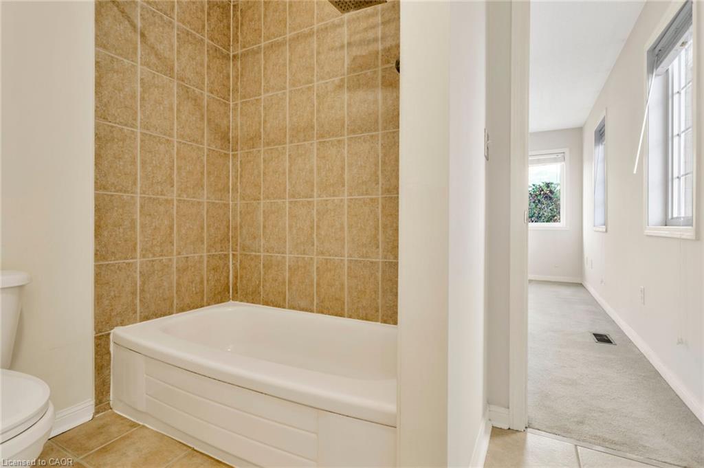 2204 Grand Oak Trail Property Photo 20
