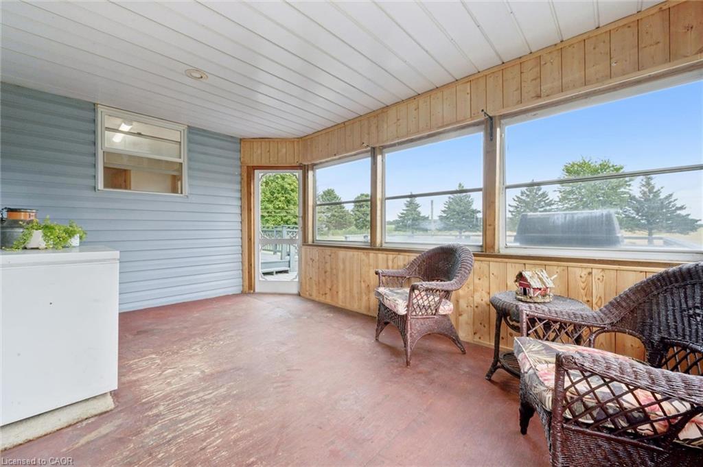 7689 Second Line Property Photo 33