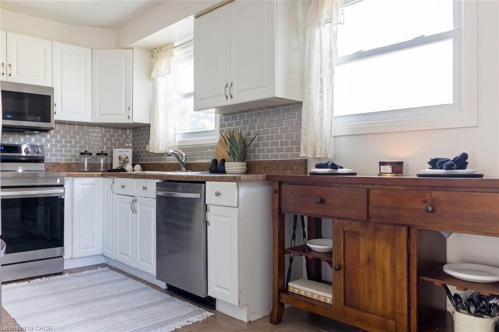 111 Larch Street Property Photo 15