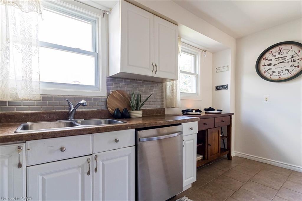 111 Larch Street Property Photo 17