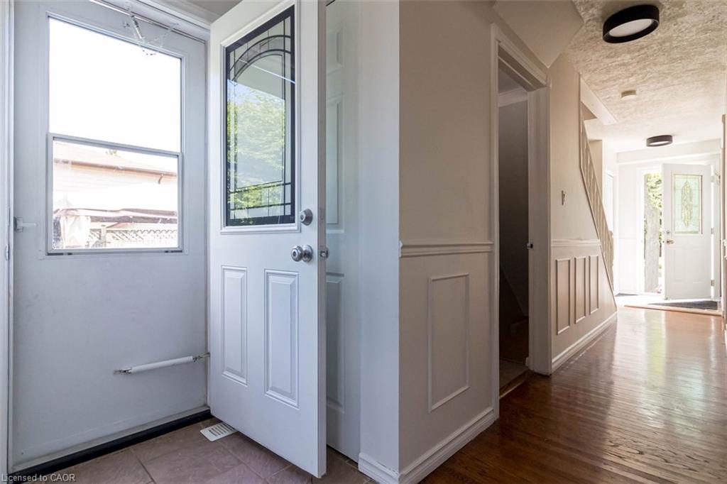 111 Larch Street Property Photo 18