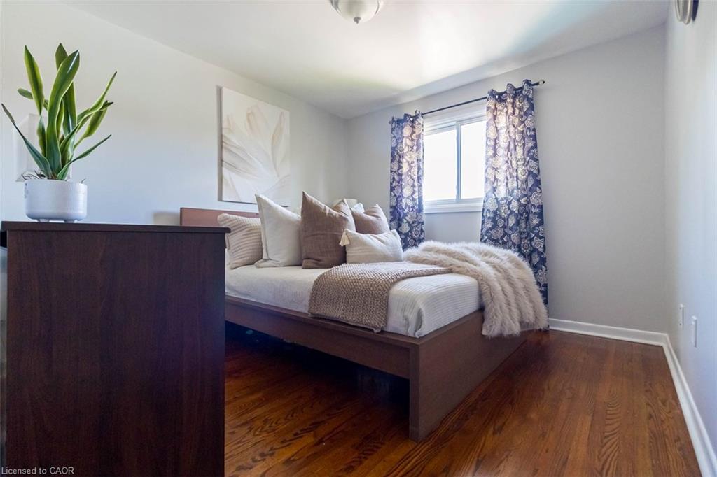 111 Larch Street Property Photo 23