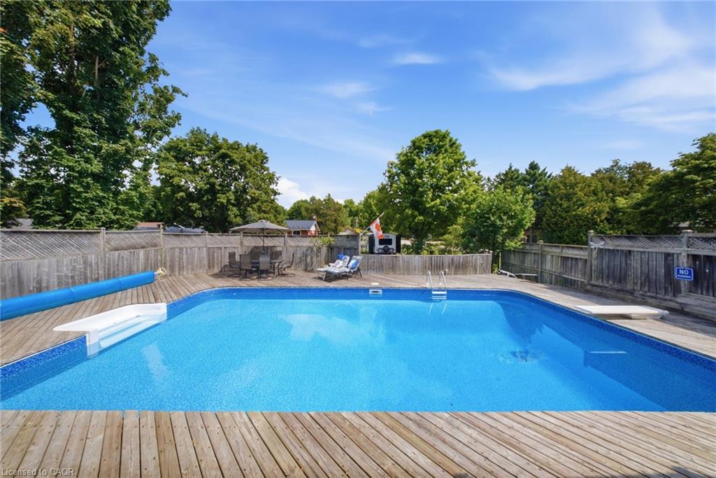 134 Frederick Street Property Photo 38