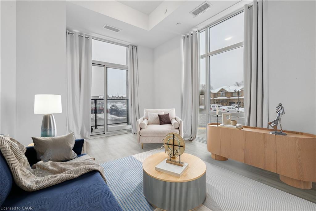 115-450 Dundas Street E Property Photo 7