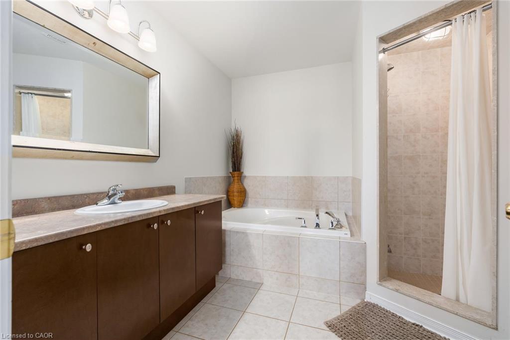 28 Chetholme Place Property Photo 23