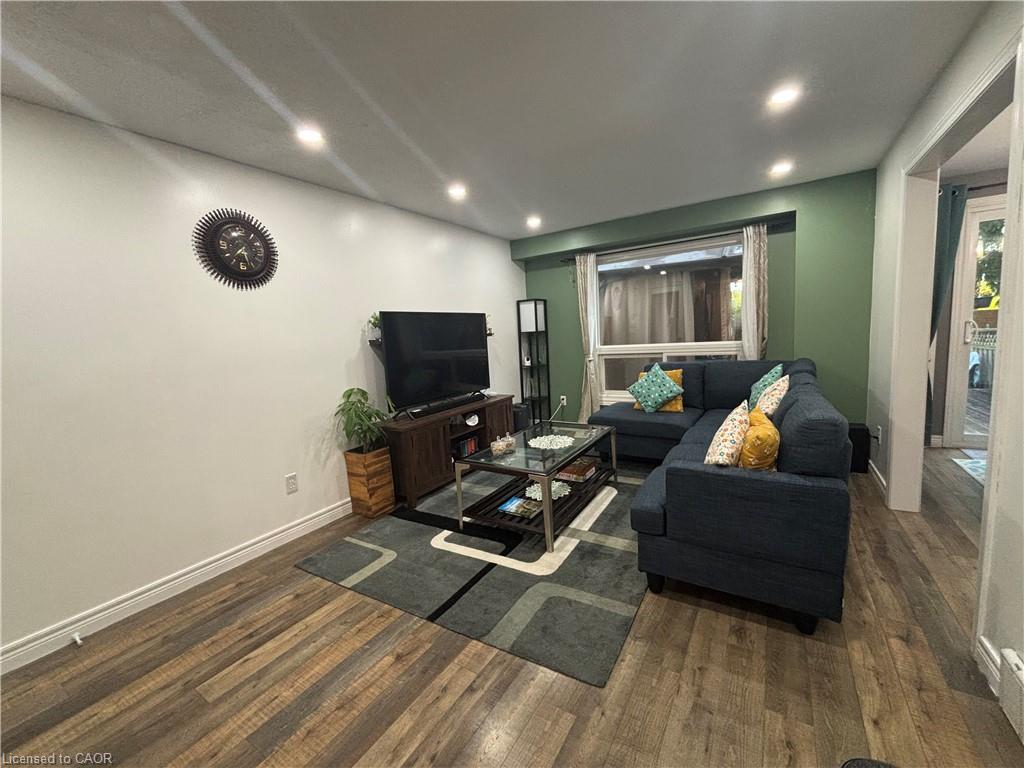 40 Caprice Court Property Photo 7