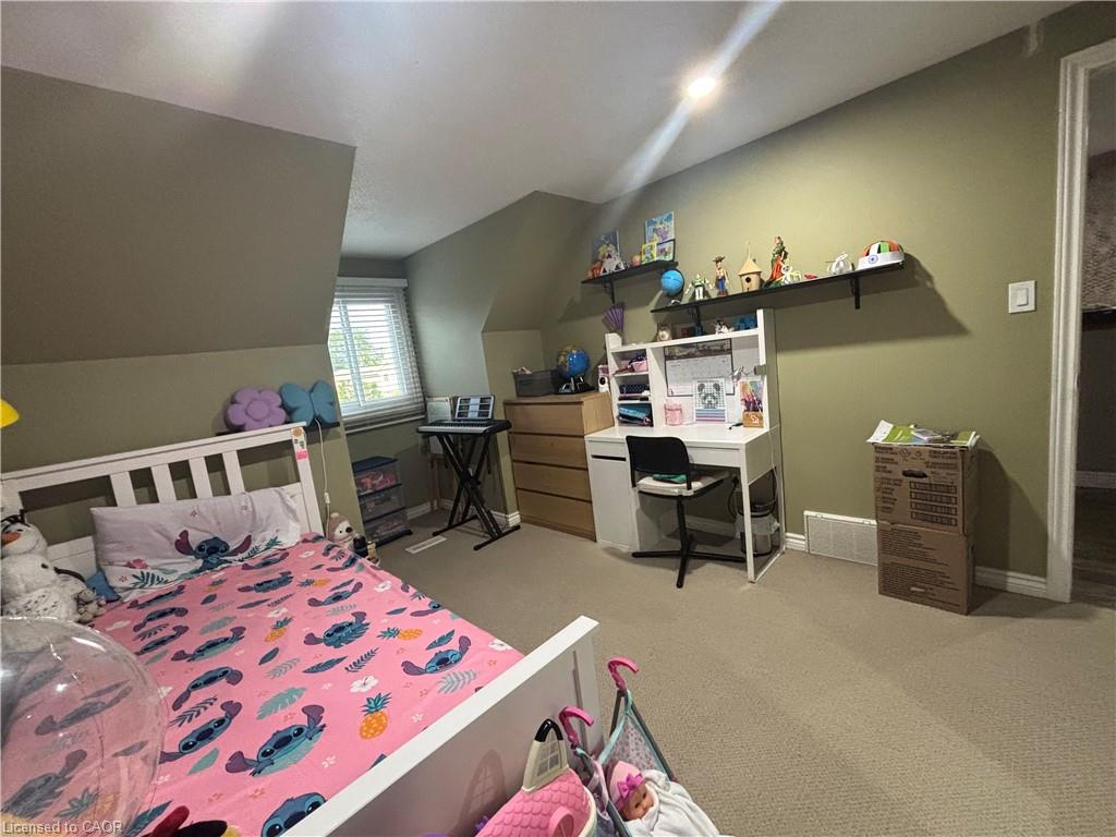 40 Caprice Court Property Photo 15