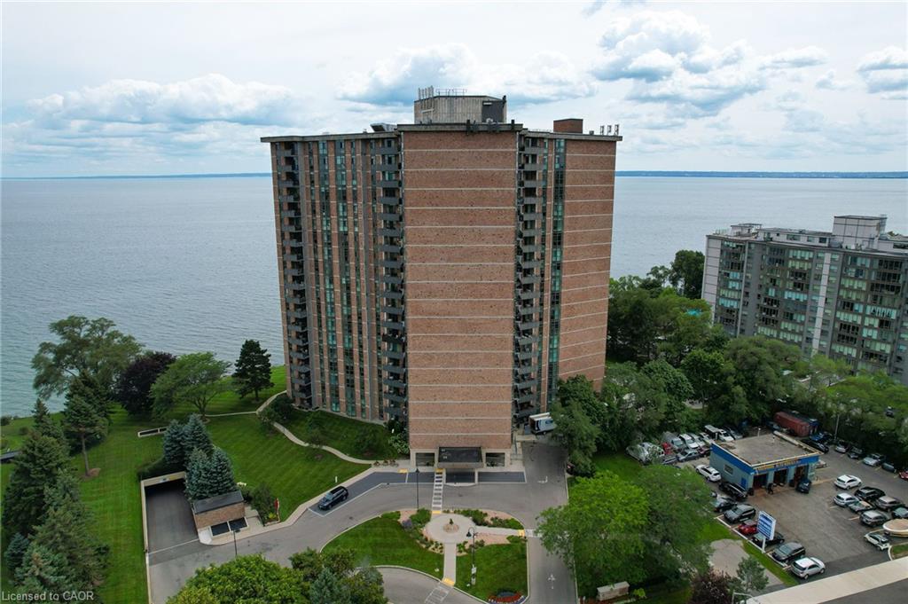1207-5250 Lakeshore Road Property Photo 2