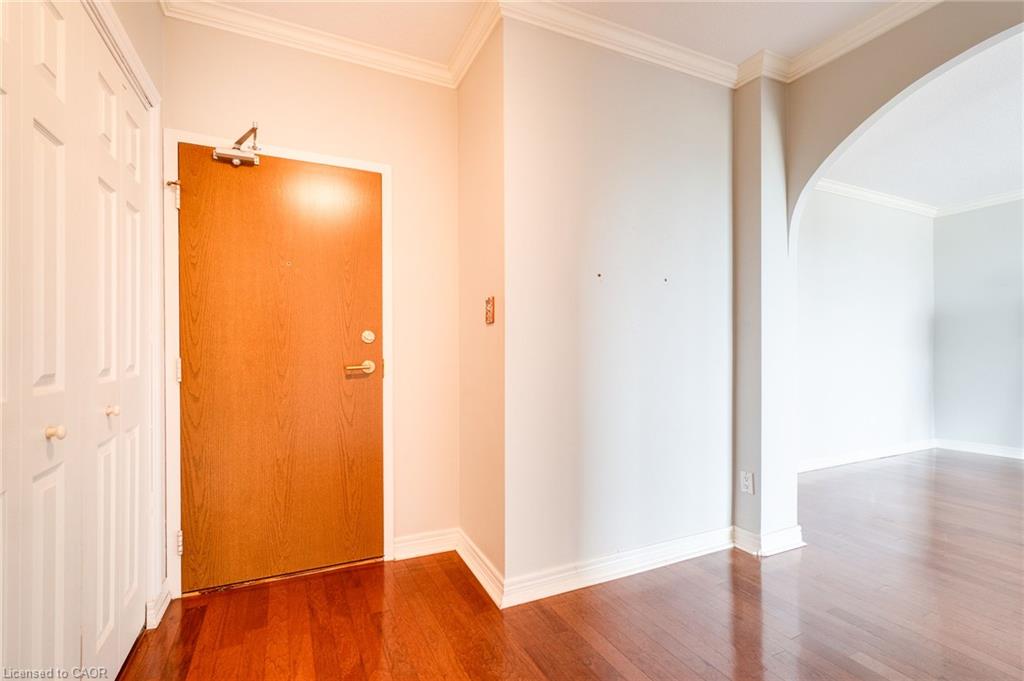 1207-5250 Lakeshore Road Property Photo 6