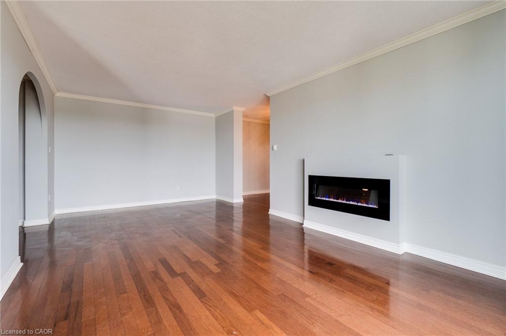 1207-5250 Lakeshore Road Property Photo 12