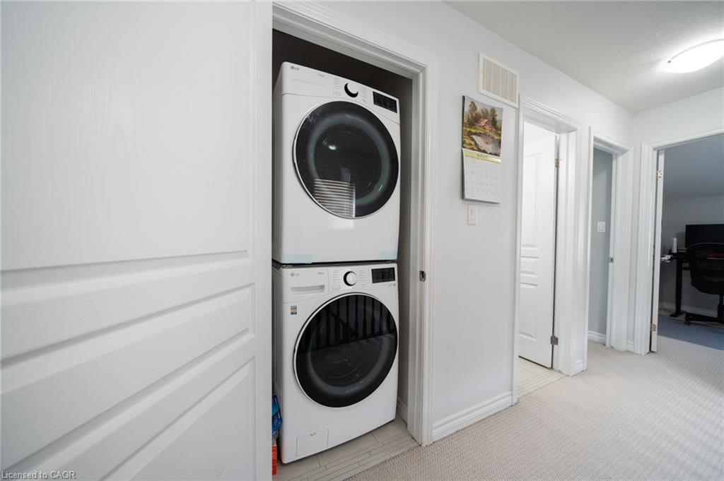 10 Kenridge Terrace Property Photo 36