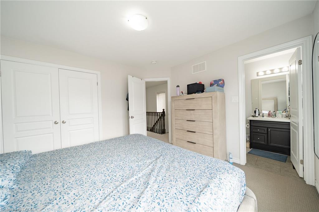 10 Kenridge Terrace Property Photo 38