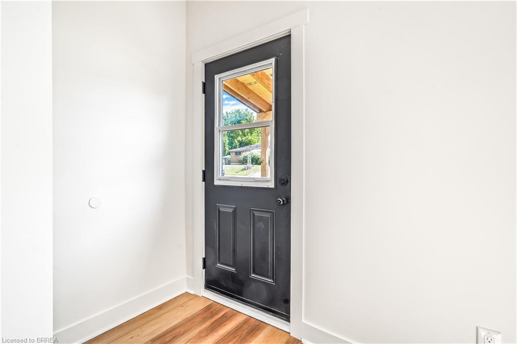 150 Stanley Street Property Photo 7