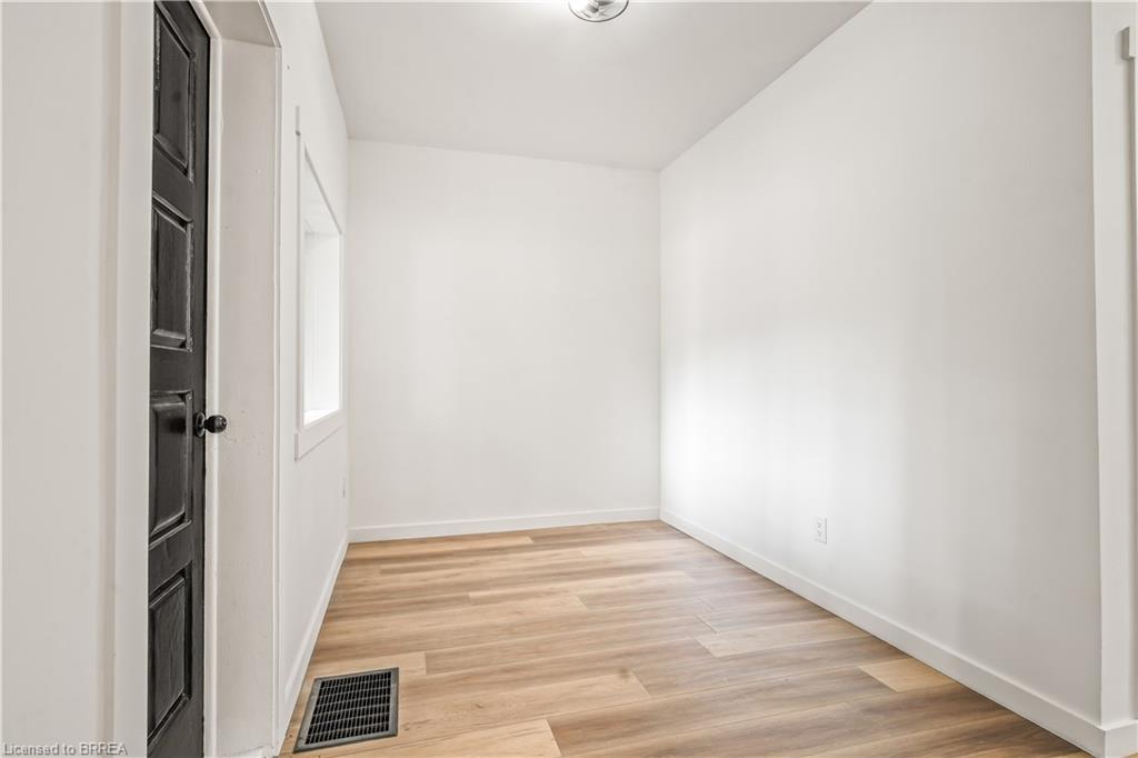 150 Stanley Street Property Photo 20