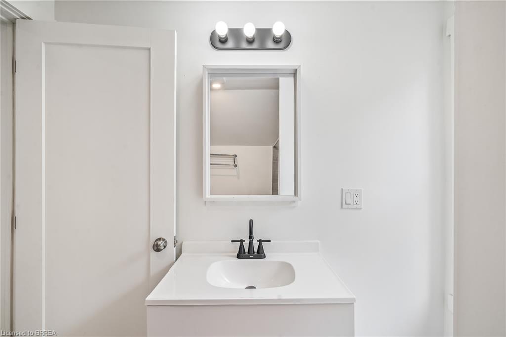 150 Stanley Street Property Photo 40