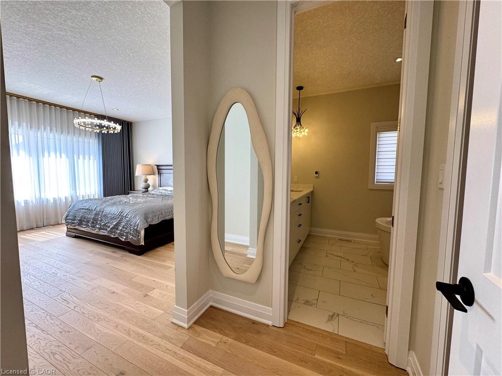 923 Eaglecrest Court Property Photo 28