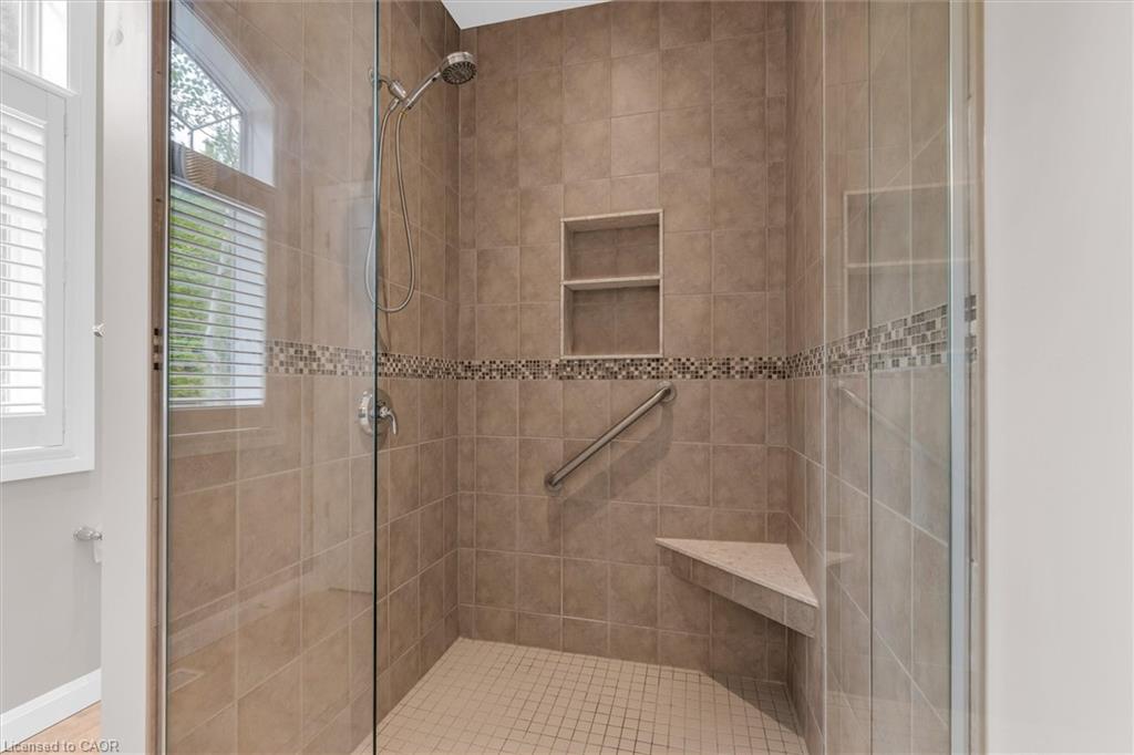 40 Third Line Road Property Photo 25