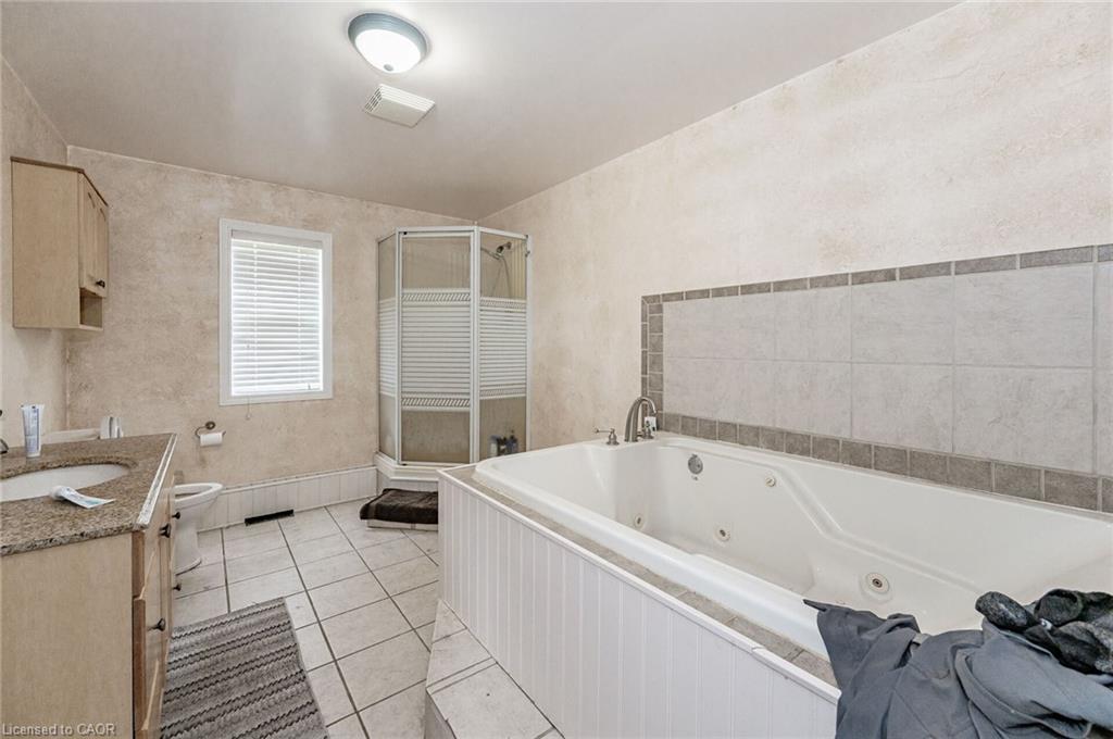 1388 Highway 6 Property Photo 9