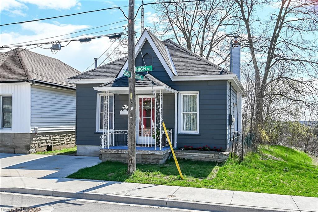 27 High Street Property Photo 2