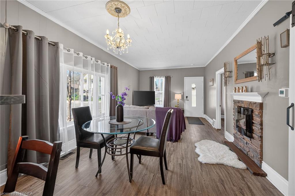 27 High Street Property Photo 17