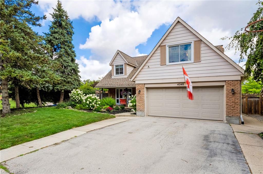 4248 Dunvegan Road Property Photo 2