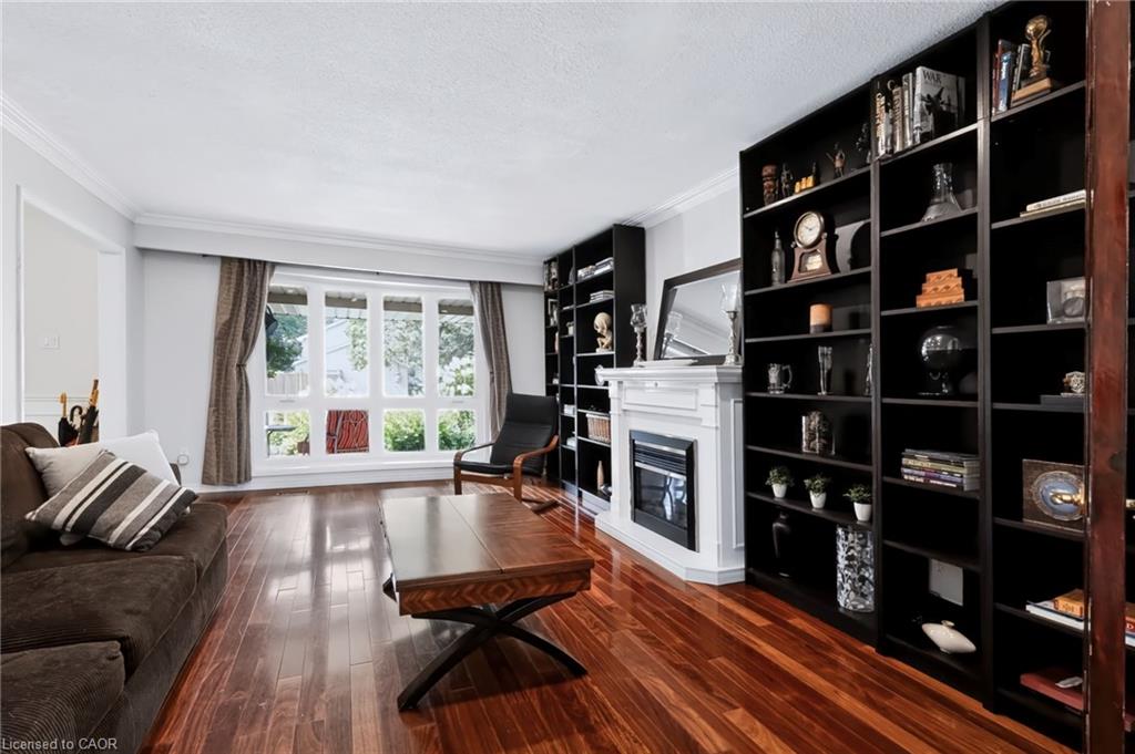4248 Dunvegan Road Property Photo 12