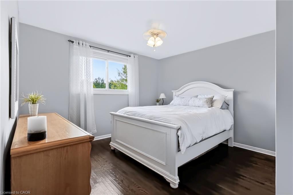 4248 Dunvegan Road Property Photo 25