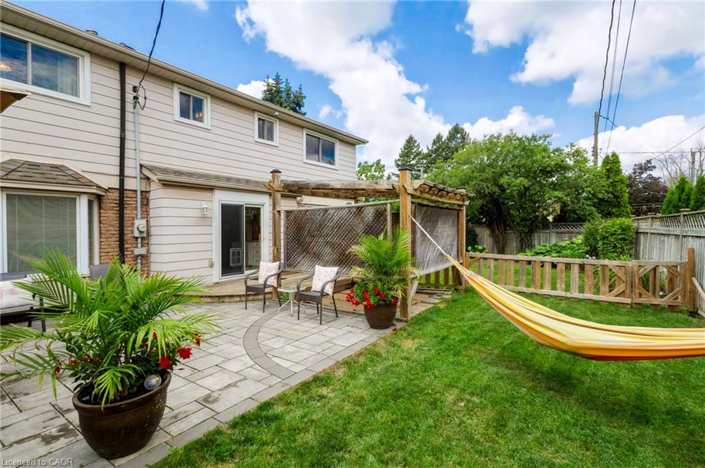 4248 Dunvegan Road Property Photo 41