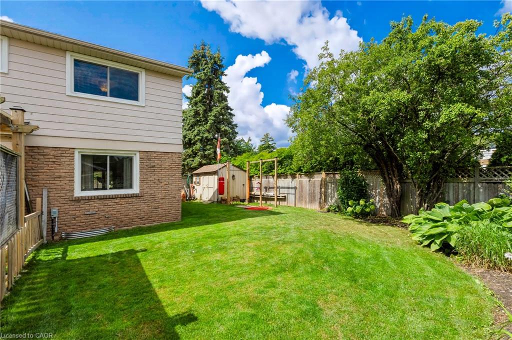 4248 Dunvegan Road Property Photo 43