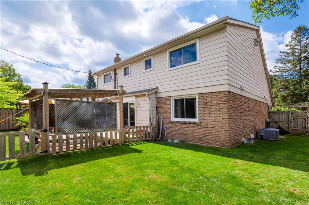 4248 Dunvegan Road Property Photo 44
