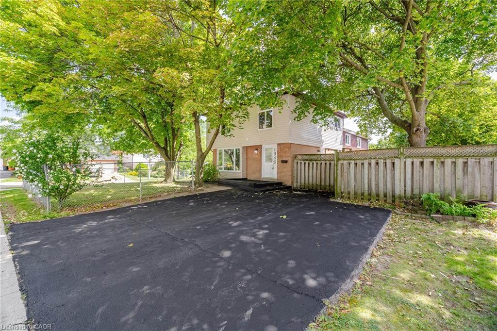 1345 Playford Road Property Photo 2