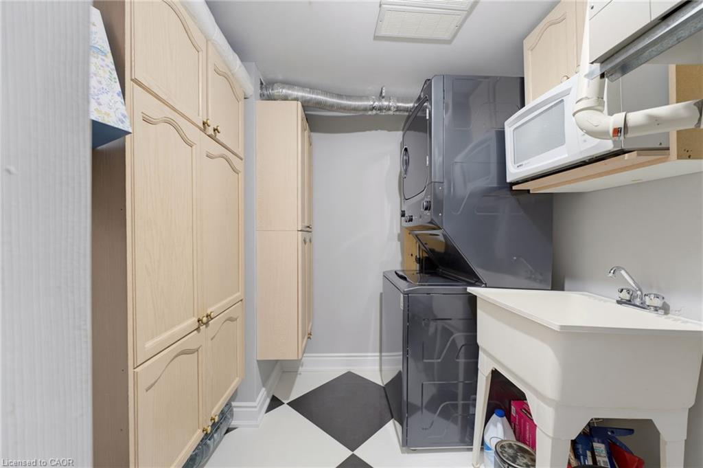 309-216d Plains Road W Property Photo 20