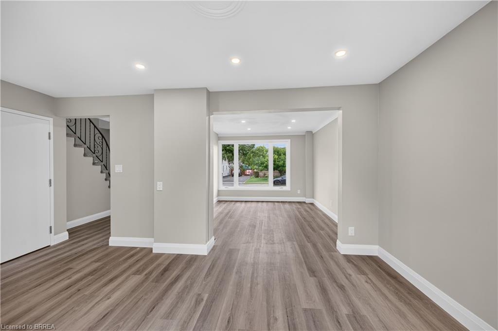 10 Elmwood Avenue Property Photo 11