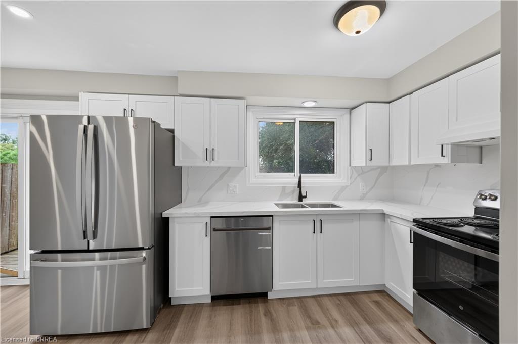 10 Elmwood Avenue Property Photo 14