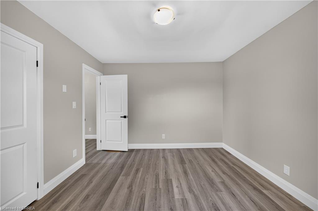 10 Elmwood Avenue Property Photo 20