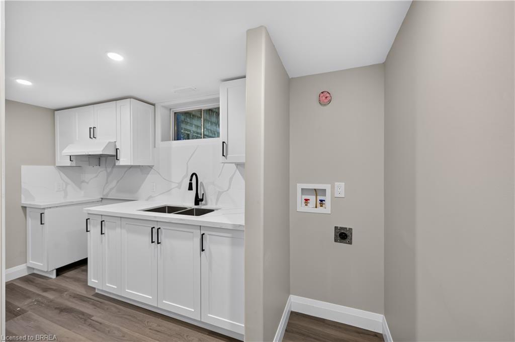 10 Elmwood Avenue Property Photo 34