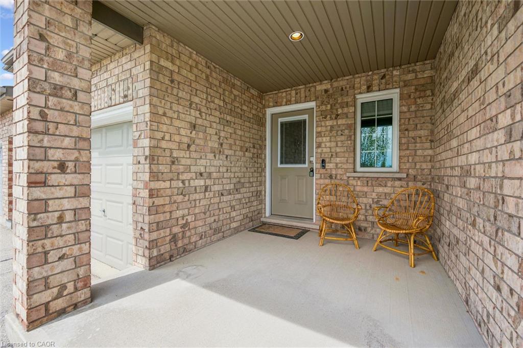 70-31 Townsend Drive Property Photo 4