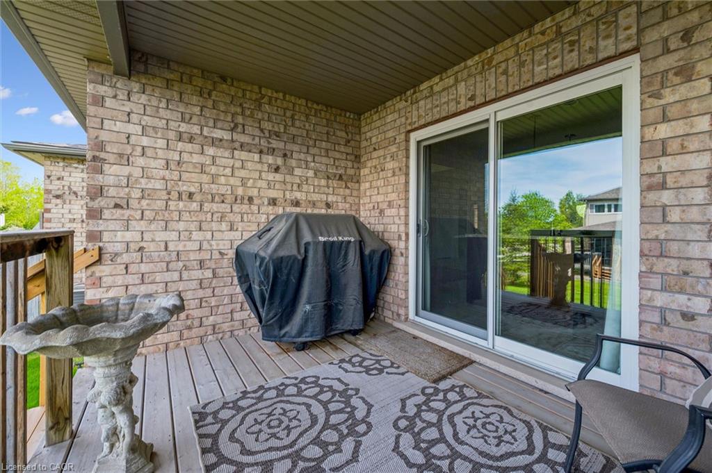 70-31 Townsend Drive Property Photo 39