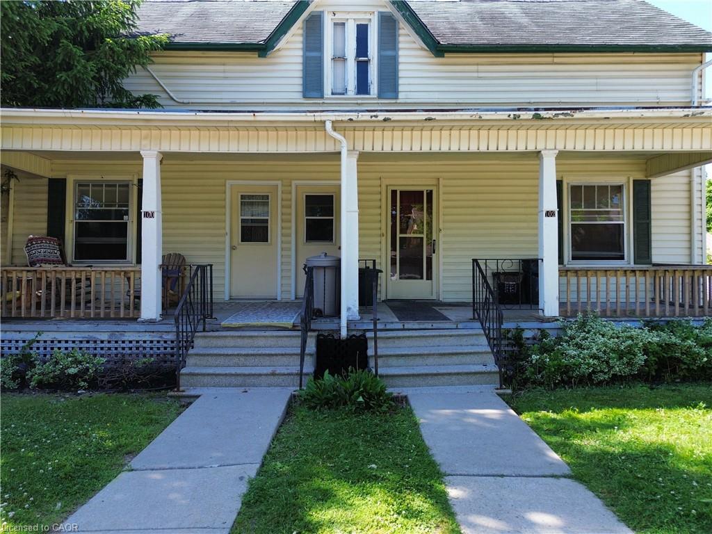 100 - 102 Stanley Street Property Photo 2