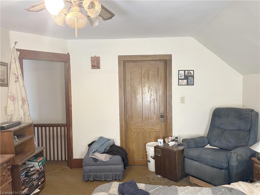 100 - 102 Stanley Street Property Photo 18
