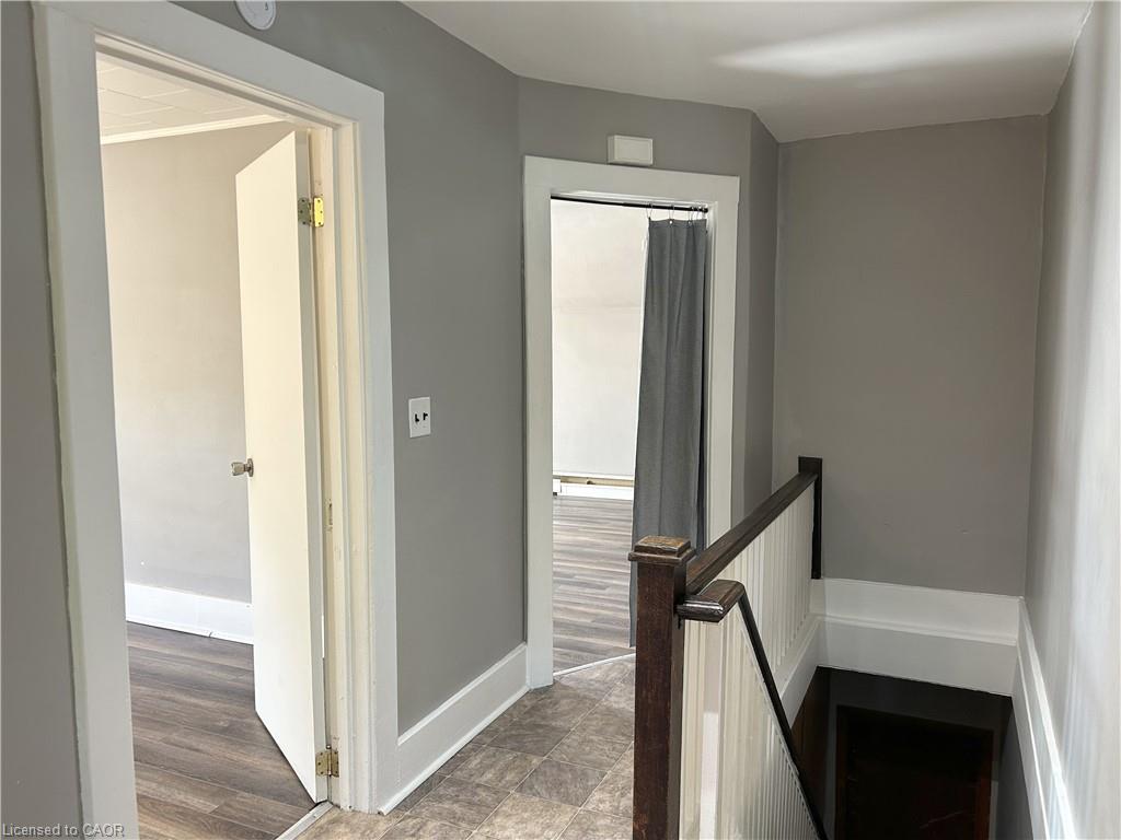 100 - 102 Stanley Street Property Photo 32