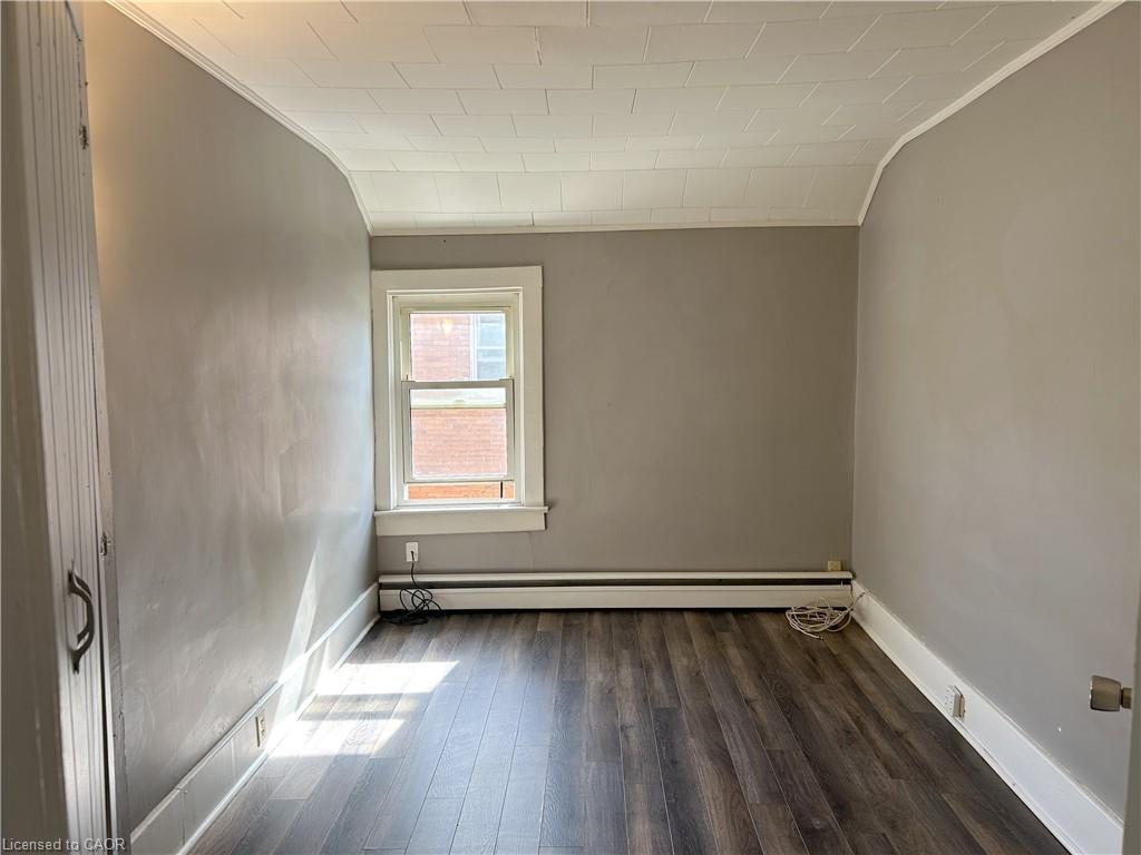 100 - 102 Stanley Street Property Photo 33