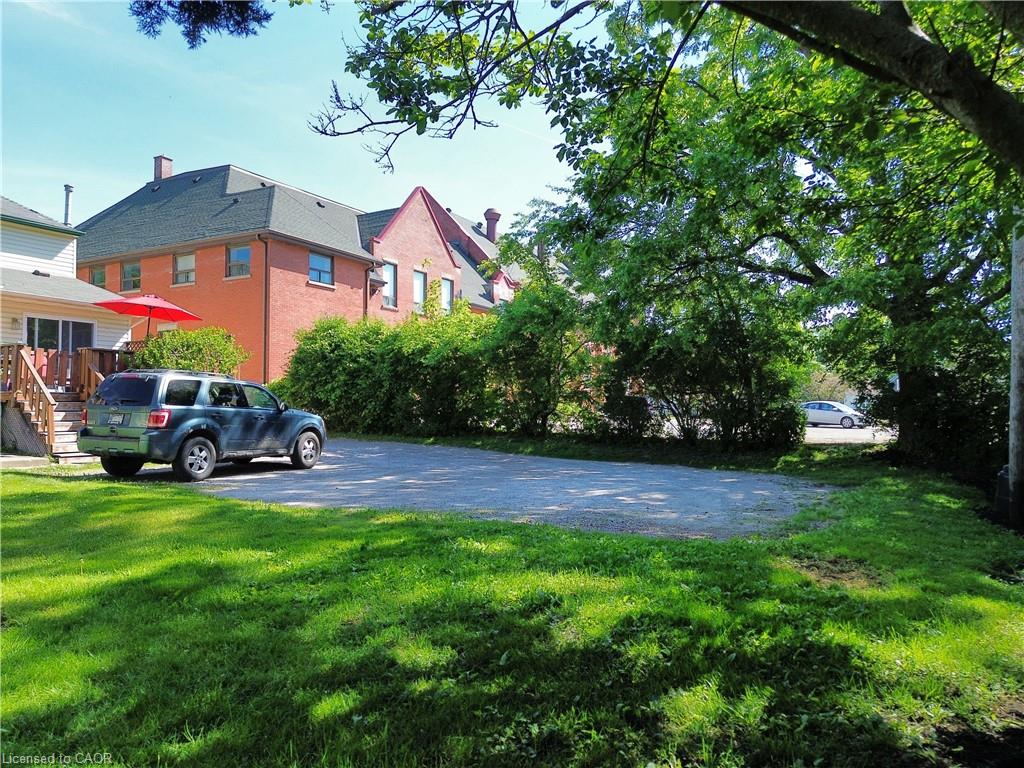 100 - 102 Stanley Street Property Photo 47
