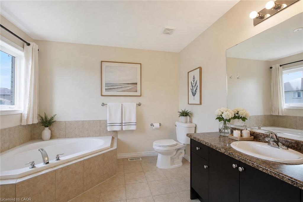 34 House Lane Property Photo 5