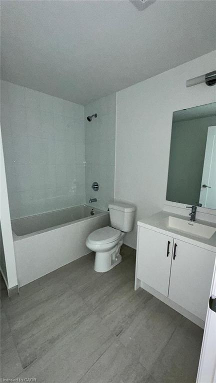 402-412 Silver Maple Road Property Photo 18